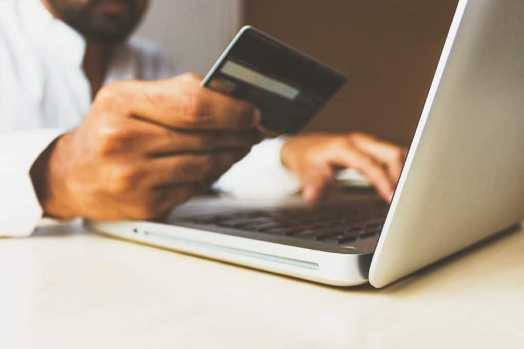 Jak vybrat platební bránu pro e-shop?